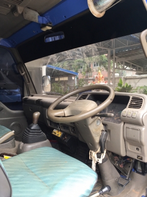 หกล้อ ดั้ม อีซูชุ NPR120ปี43ช่วงยาว4.30ม ดั้มได้ สภาพดีสวยเดิมๆพร้อมใช้งาน ทะเบียนพร้อมโอน