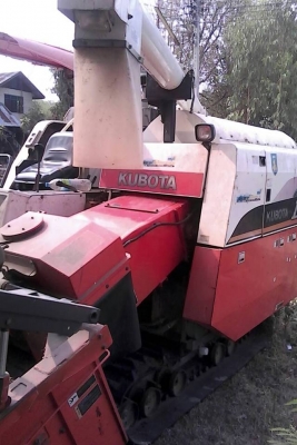 รถเกี้ยวDC68Gสวยๆๆเล่มทะเบียนพร้อม  ตู้เดินเงียบ เครื่องดี ยางแทรกดี ช่วงล่างสวย