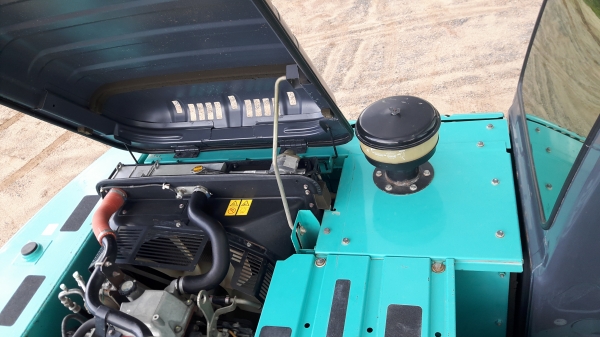 KOBELCO SK200-8 SUPER X รถพร้อมใช้งาน KOBELCO SK200-8 SUPER X รถพร้อมใช้งาน