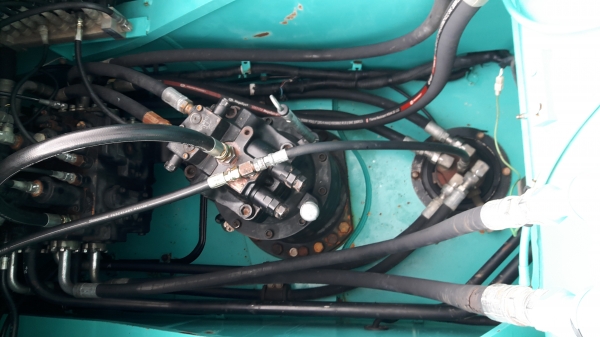 KOBELCO SK200-8 SUPER X รถพร้อมใช้งาน KOBELCO SK200-8 SUPER X รถพร้อมใช้งาน