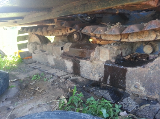 ขายแทรคเหล็กรถดัน/เกรดเดอร์ 42ข้อสภาพดี