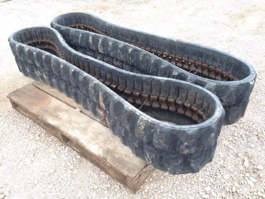 แทรคยางขนาด #300X76X52.5 นำเข้าจากญี่ปุ่น ติดต่อ 0879118593/0850843200