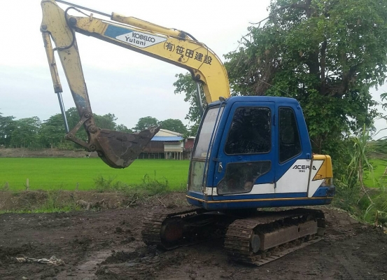 ขายรถแบคโฮ KOBELCO SK60-/// ราคา 390000