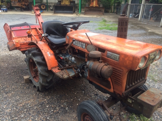 ขายรถไถ KUBOTA B6001E พร้อมโรตารี่ นำเข้าจากประเทศญี่ปุ่น สนใจติดต่อ 081-948-5494