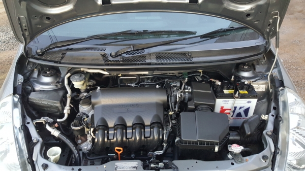 ขาย Honda Jazz auto ปี48 สวยๆ ครับผม