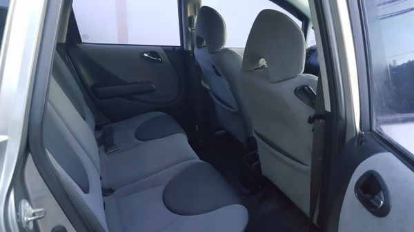 ขาย Honda Jazz auto ปี48 สวยๆ ครับผม