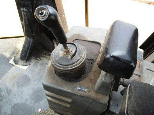 รถตักล้อยาง CAT 950G สภาพสวยพร้อมใช้