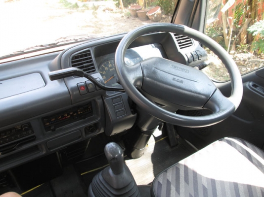 ISUZU NKS 71 G หัวการ์ตูนสูง 4 WD คานแข็ง ป้ายเล็กไม่ติดเวลา ISUZU NKS 71 G หัวการ์ตูนสูง 4 WD คานแข็ง ป้ายเล็กไม่ติดเวลา