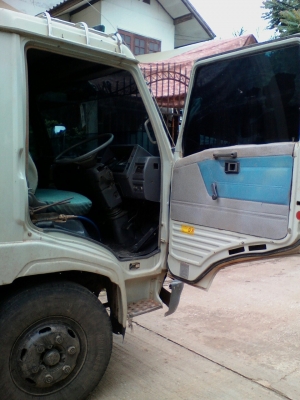 ฝากขายรถ6ล้อ ดั้ม FC 120 แรง สภาพพร้อมใช้ ขอขอบคุณครับ