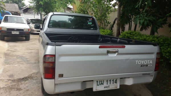 ขายรถที่บ้านด่วนสวยพร้อมใช้ฟูลอ๊อฟชั่นไฟฟ้าทั้งคัน ประหยัด ทนทาน