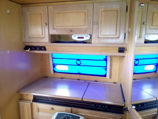 รถบ้าน Rv เยอรมัน ยี่ห้อ FENDT