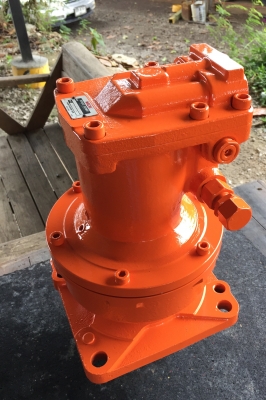 ขายครับปั้มเจาะดิน_พร้อมดอกเจาะลึก2.50เมตร  กว้าง 40 ซ.ม ใหม่ญี่ปุ่น ใส่รถขุดpc 30-45 ราคา98000฿ ต่อรองได้ T.0894071471