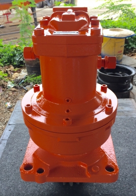 ขายครับปั้มเจาะดิน_พร้อมดอกเจาะลึก2.50เมตร  กว้าง 40 ซ.ม ใหม่ญี่ปุ่น ใส่รถขุดpc 30-45 ราคา98000฿ ต่อรองได้ T.0894071471