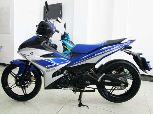 (โอนฟรี) ขาย Exciter 150 ปี 2015 ไมล์แท้ 4970 กม แรงด้วยขุมกำลัง 150 CC สภาพสวยเดิมๆ เครื่องแน่ๆ  มีกุญแจแท้ 2 ดอก