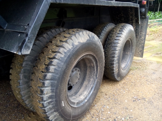 ปิดการขายแล้วคับขอบคุณพี่วินัยพัทลุงขับกลับบ้านแล้วคับ10ล้อ  อีซูสุ320แรงม้า  2เพลา   ปี48   รถสวย/ยางสวยทั้ง10เส้น/คัชซี่สวย/ภายในสะอาด/พร้อมใช้งาน เล่มพร้อม...