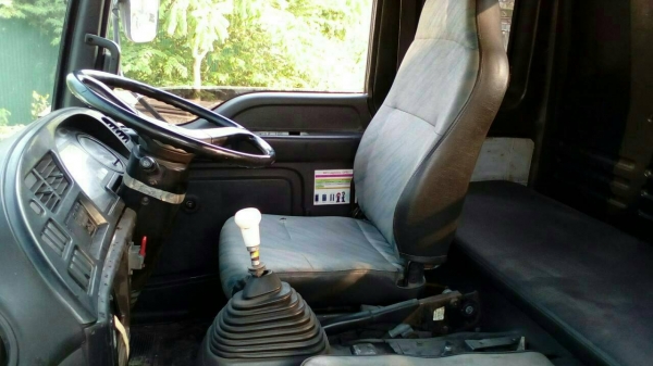 ขายรถบรรทุก 10 ล้อหัวลาก ISUZU DECA 270 แรงม้าปี 2545 ราคา 1000000