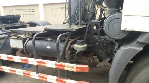 ขายรถบรรทุก 10 ล้อหัวลาก HINO FM1JKPA 260 แรงม้าปี 2548 ราคา 860000