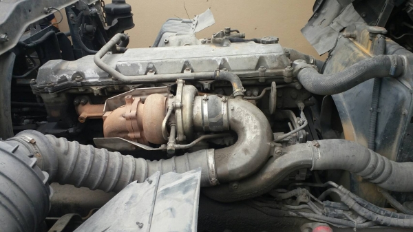 ขายรถบรรทุก 10 ล้อหัวลาก HINO FM1JKPA 260 แรงม้าปี 2548 ราคา 860000