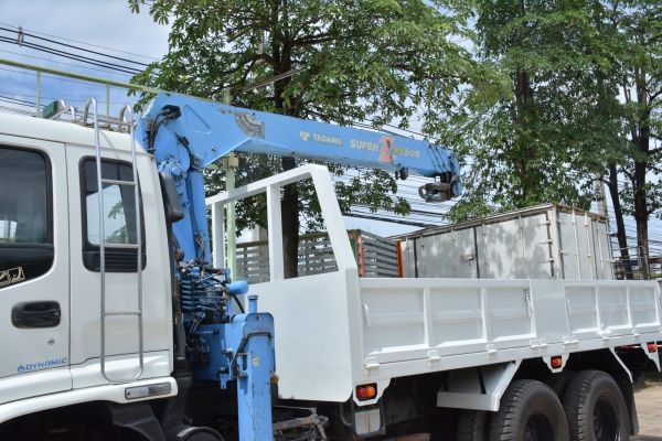 ISUZU DECA 270 hp ยูโรทู เครื่องดำ ติดตั้งเครน 5 ตัน 4 ชัก เครนพึ่งติดตั้ง กระบะยาว 5.50 m