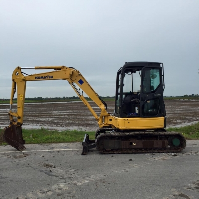 #&lrm;KOMATSUPC40MR2‬ GALEO (2,4xxHr)