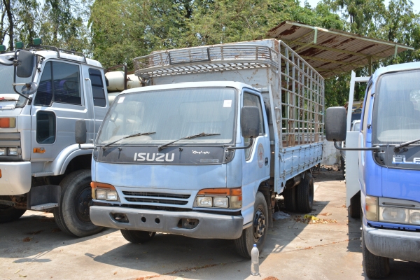 ISUZU NPR 120  กระบะคาร์โก้คอกเหล็กยาว 4.30 m