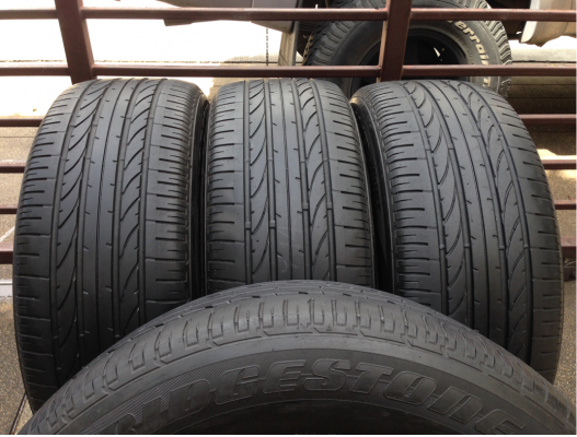 ยาง Bridgestone 265 60 18 ปลายปี14 ดอกเยอะ ราคาไม่แพง