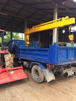 รถเครนดั้มพ์ได้