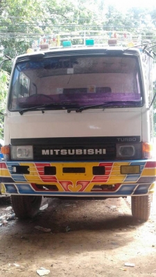 ขายดั้ม2เพลา TF5&times;&times;&times; เครื่อง220เทอร์โบ รถสวยสภาพดี พาวเวอร์ เบรกจิฟฟี่ ภายในสวย ยางดี เอกสารถูกต้อง เล่มทะเบียนพร้อมโอน สนใจโทร 090-8588220คุณนะ 093-3258446คุณบิว หรือเข้าดูสินค้าอื่นๆได้ที่ www.narong2truck.com หรือ www.truck.in.th/498 ห