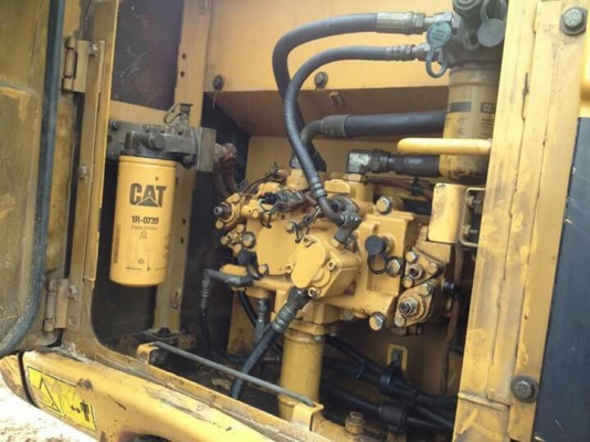 CATTERPILLAR 315D L ราคา 1,490,000 บาท ทำงาน 11,566 ชั่วโมง สวยพร้อมใช้ เล่มทะเบียน  รถอยู่ จ.นครราชสีมา 0894521458