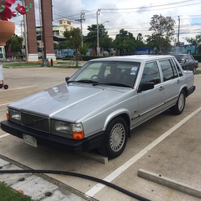 ขายวอลโว่ 740 เกียร์ออโต้ เครื่อง 1 J ติดแก๊ส LPG สวยๆใสๆ สะอาดๆ ขับดีๆ พร้อมใช้ แอร์เย็น เครื่อง 1 J ติดแก๊ส LPG ลงเล่มเรียบร้อยแล้ว 78,000 บาท ติดต่อคุณเอ๋ 0926356419 ขายวอลโว่ 740 เกียร์ออโต้ เครื่อง 1 J ติดแก๊ส LPG สวยๆใสๆ สะอาดๆ ขับดีๆ พร้อมใช้ แอร์เย็น เครื่อง 1 J ติดแก๊ส LPG ลงเล่มเรียบร้อยแล้ว 78,000 บาท ติดต่อคุณเอ๋ 0926356419