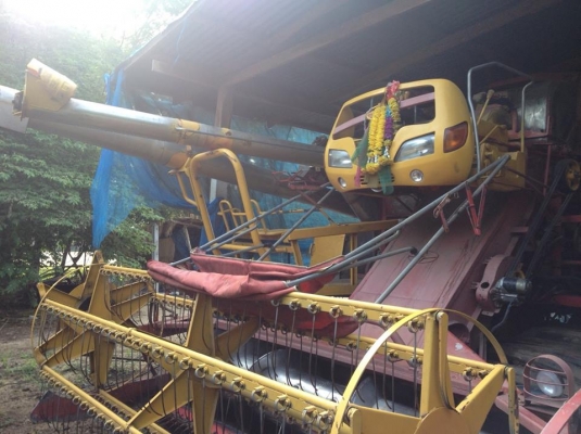 ขายเทรลเลอร์ พร้อมรถเกี่ยวข้าว2คัน เทรลเลอร์เครื่อง165แรง เอกสารพร้อมโอน รถเกี่ยวศักดิ์พัฒนา กับเกษตรพัฒนา สภาพพร้อมใช้งาน ราคา890,000 สนใจโทร 090-8588220คุณนะ 093-3258446คุณบิว หรือเข้าดูสินค้าอื่นๆได้ที่ www.narong2truck.com หรือ www.truck.in.th/498 หรื