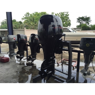 ขายเครื่องยนต์เรือเร็วมือสอง Suzuki 115แรงม้า 4จังหวะ สภาพพร้อมใช้