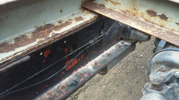 รถฮีโน่ 10 ล้อ ท้ายลาด / เปลื่ยนเครื่อง 220 แรงม้า. ปี 30.    สนใจติดต่อ  081 - 6079515