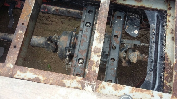 รถฮีโน่ 10 ล้อ ท้ายลาด / เปลื่ยนเครื่อง 220 แรงม้า. ปี 30.    สนใจติดต่อ  081 - 6079515