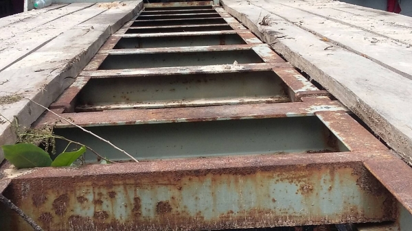 รถฮีโน่ 10 ล้อ ท้ายลาด / เปลื่ยนเครื่อง 220 แรงม้า. ปี 30.    สนใจติดต่อ  081 - 6079515