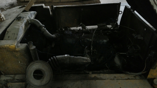 รถยกของ2คัน