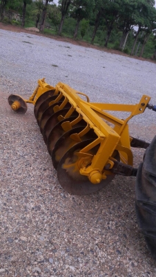 FORD 5610 ( 2เพลาคาราโร่ ) ยางดี แอร์เย็น มีเล่มทะเบียนพร้อมอุปกรณ์ตามรูป