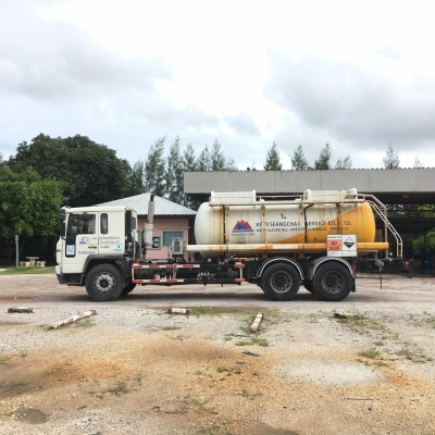 ขายด่วน...รถสิบล้อ VOLVO FL6 พร้อมแท้งค์เหล็ก 8,000 ลิตร