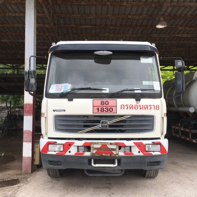 ขายด่วน...รถสิบล้อ VOLVO FL6 พร้อมแท้งค์เหล็ก 8,000 ลิตร