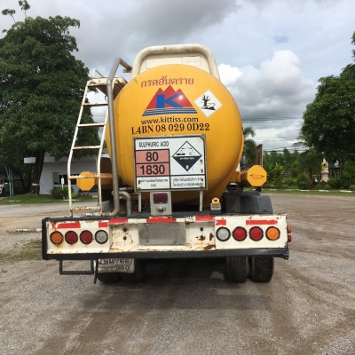 ขายด่วน...รถสิบล้อ VOLVO FL6 พร้อมแท้งค์เหล็ก 8,000 ลิตร