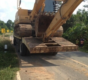 ขายแล้ว ((585,000)) สิบล้อ มิตซู FUSO FN527MA6D16-195โลไฮ10สปีส 2เพา ท้ายลาก แม็คโค 200 สภาพดีพร้อมใช้ ทะเบียนพร้อมโอน ขายแล้ว ((585,000)) สิบล้อ มิตซู FUSO FN527MA6D16-195โลไฮ10สปีส 2เพา ท้ายลาก แม็คโค 200 สภาพดีพร้อมใช้ ทะเบียนพร้อมโอน