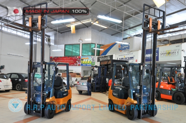 ขายรถโฟล์คลิฟท์มือสอง TOYOTA รุ่น 7FG15-17176 ราคา 185,000 บาท นำเข้าจากประเทศญี่ปุ่น 100\% ไม่เคยใช้งานในไทย