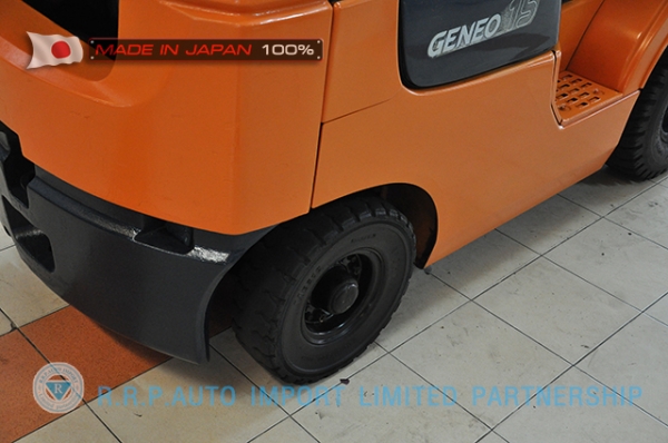 ขายรถโฟล์คลิฟท์มือสอง TOYOTA รุ่น 7FG15-17176 ราคา 185,000 บาท นำเข้าจากประเทศญี่ปุ่น 100\% ไม่เคยใช้งานในไทย