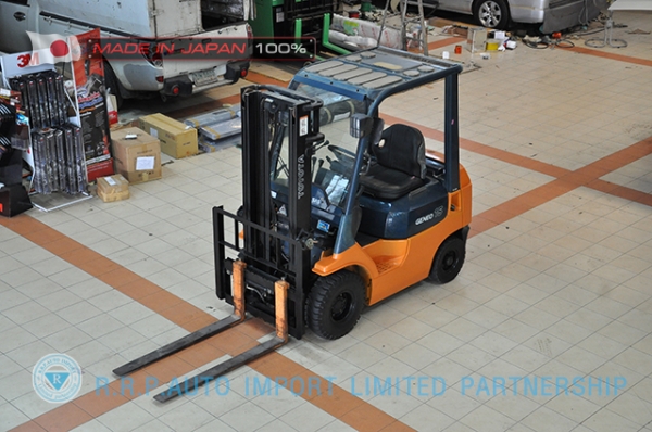 ขายรถโฟล์คลิฟท์มือสอง TOYOTA รุ่น 7FG15-17176 ราคา 185,000 บาท นำเข้าจากประเทศญี่ปุ่น 100\% ไม่เคยใช้งานในไทย