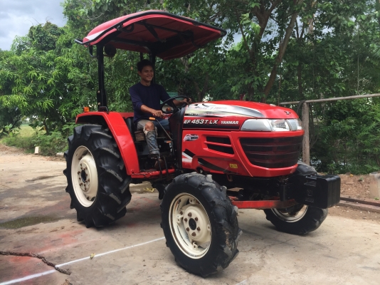 ขายรถไถยันมาร์ EF453T LX ใช้งาน 500 ชม. มีอุปกรณ์ครบชุด สนใจโทร 081-9136451