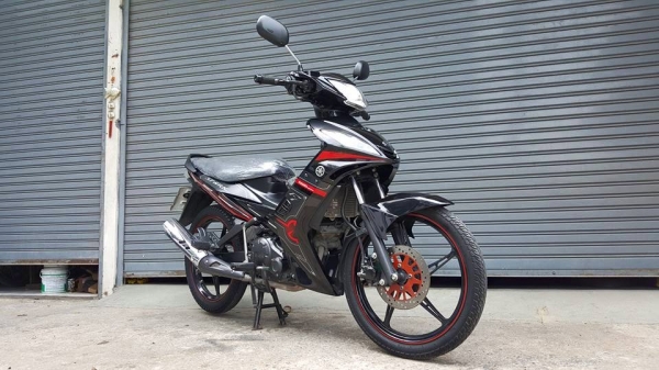 รถมือสองเกรดรถใหม่ YAMAHA SPARK-I 135 CC รุ่น TOP สตาร์ทมือและเท้า ฟรีค่าโอน