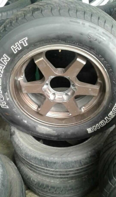 ฝากขายแม็คพร้อมยางแม็คกว้าง 8 นิ้ว ยางขนาด 245 70 17 ปี 10 ฝากขายแม็คพร้อมยางแม็คกว้าง 8 นิ้ว ยางขนาด 245 70 17 ปี 10