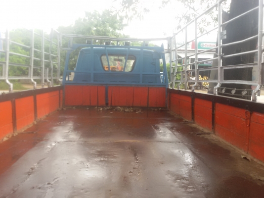 ขาย 6 ล้อ ISUZU 100 แรงม้า สวยๆ (จัดแนนซ์ให้ลูกค้าเรียบร้อยแล้ว)(ดาวน์ 64000ออกรถได้เลย ใช้แค่บัตร+ทะเบียนบ้าน อนุมัติเลย รถห้างแท้ ประหยัดน้ำมันสุด รถสภาพดีมาก(วิ่งทางไกลสบาย)เกียร์สั้น เครื่องแน่น ฟิตจัด แซสซีเยี่ยมสุดๆ  เดิมๆ ไม่ผุไม่ดาม รถใช้งานประจำ