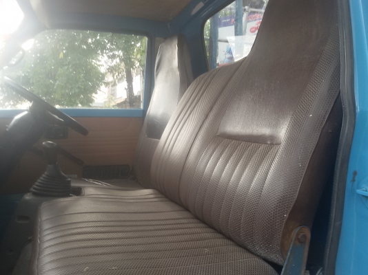 ขาย 6 ล้อ ISUZU 100 แรงม้า สวยๆ (จัดแนนซ์ให้ลูกค้าเรียบร้อยแล้ว)(ดาวน์ 64000ออกรถได้เลย ใช้แค่บัตร+ทะเบียนบ้าน อนุมัติเลย รถห้างแท้ ประหยัดน้ำมันสุด รถสภาพดีมาก(วิ่งทางไกลสบาย)เกียร์สั้น เครื่องแน่น ฟิตจัด แซสซีเยี่ยมสุดๆ  เดิมๆ ไม่ผุไม่ดาม รถใช้งานประจำ