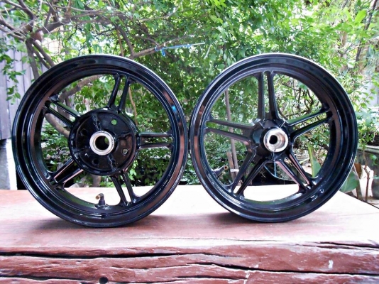ล้อแม็กเดิมแท้ Enkei ติดรถ Kawasaki KSR